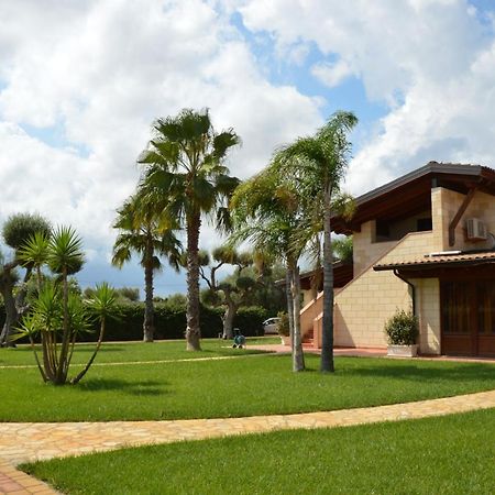 Borgo Dei Normanni Aparthotel San Vito dei Normanni Exterior foto